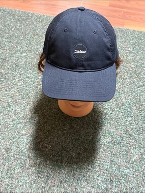 Titleist adjustable Golf Cap